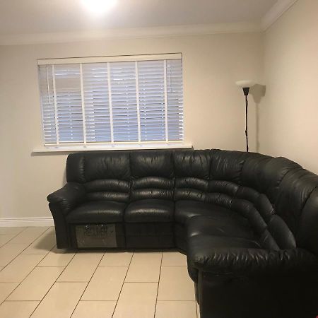 Cheerful 4 Bedroom Town House With Bbq, Galway Dış mekan fotoğraf