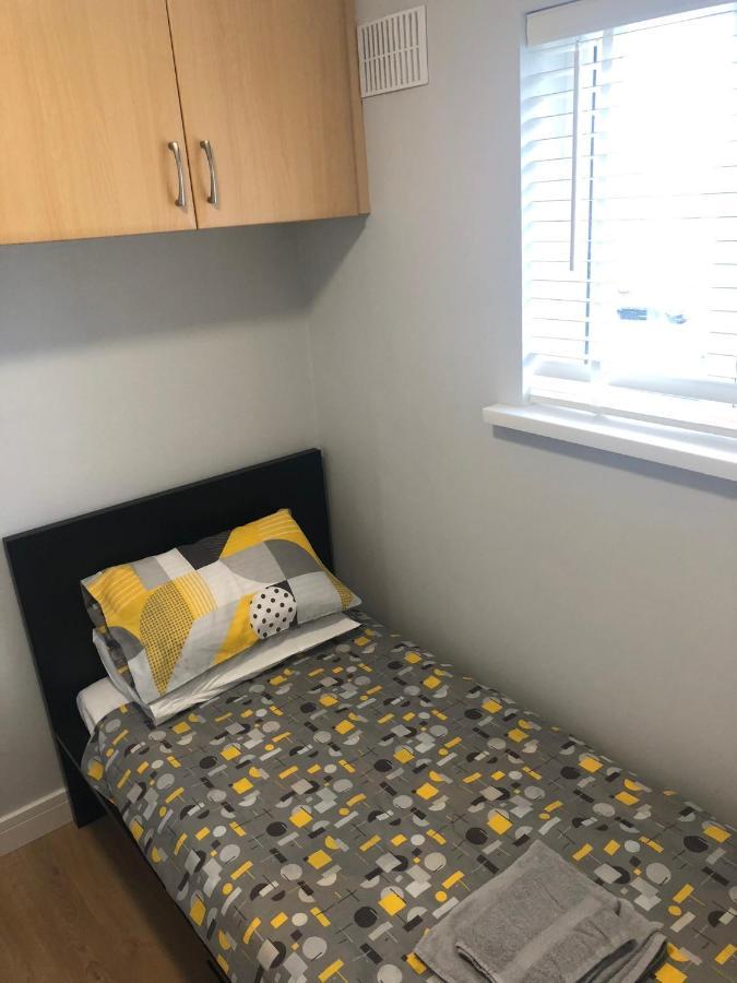 Cheerful 4 Bedroom Town House With Bbq, Galway Dış mekan fotoğraf