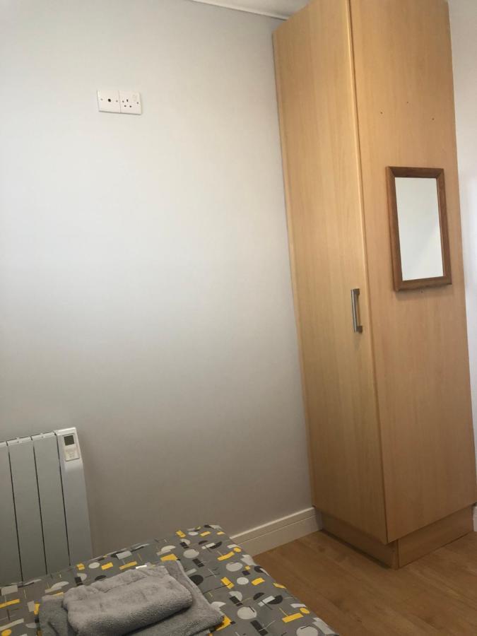Cheerful 4 Bedroom Town House With Bbq, Galway Dış mekan fotoğraf