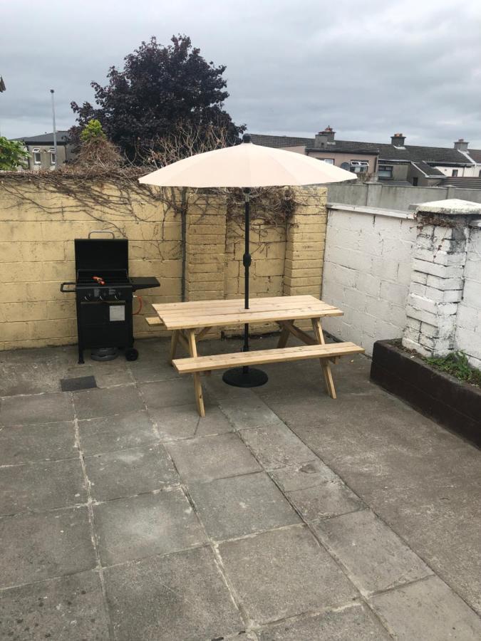 Cheerful 4 Bedroom Town House With Bbq, Galway Dış mekan fotoğraf